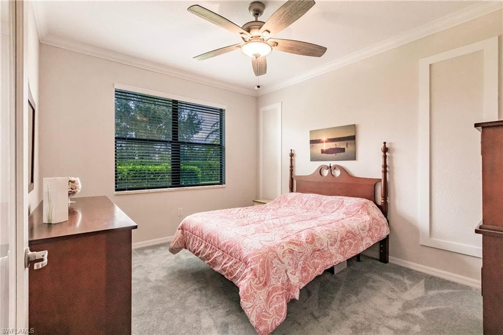 1403 Oceania DR S, NAPLES FL 34113-20