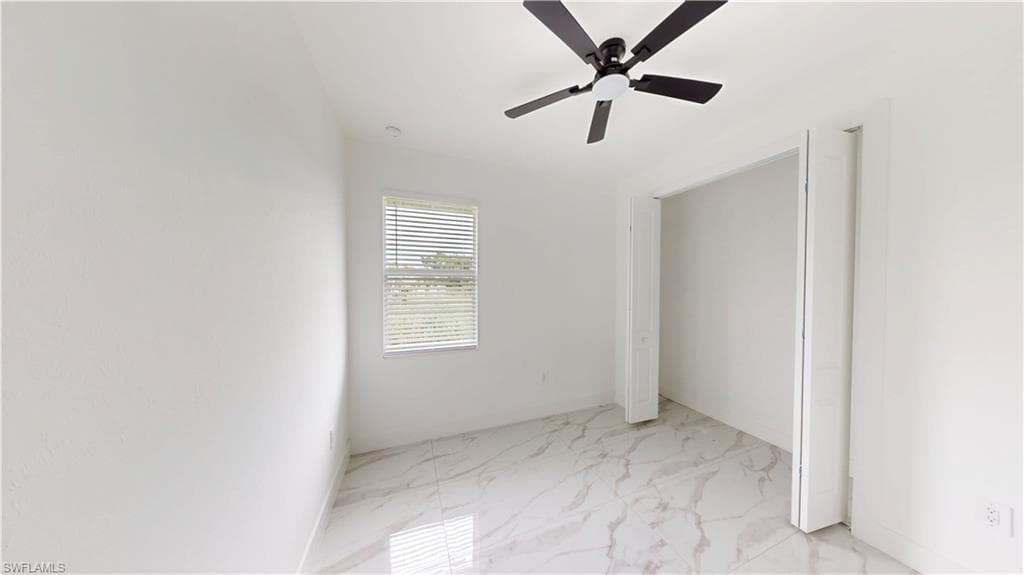 2045 Carver AVE, FORT MYERS FL 33916-21