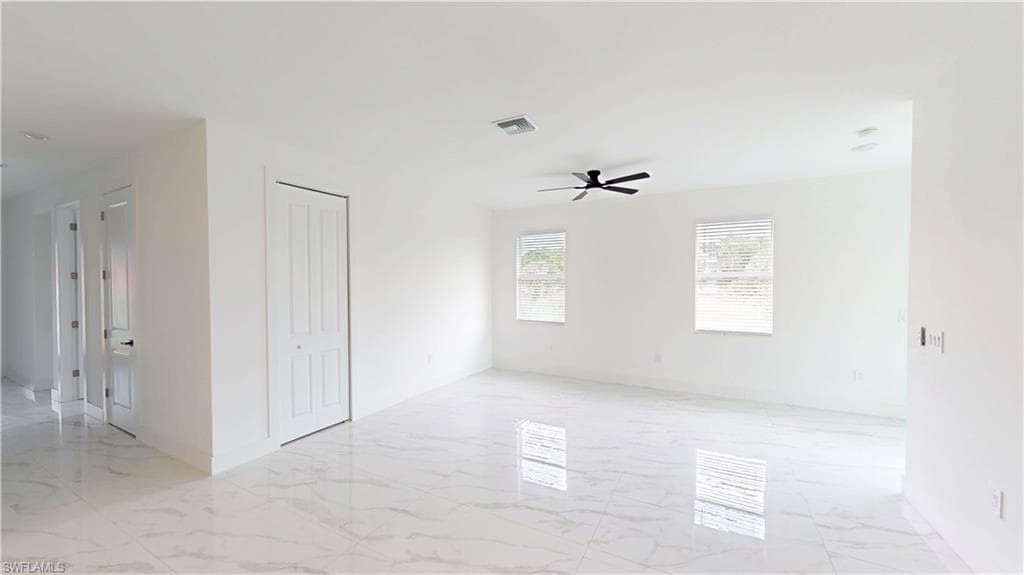 2045 Carver AVE, FORT MYERS FL 33916-7