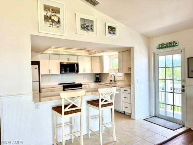 16671 Seagull Bay CT, BOKEELIA FL 33922-5