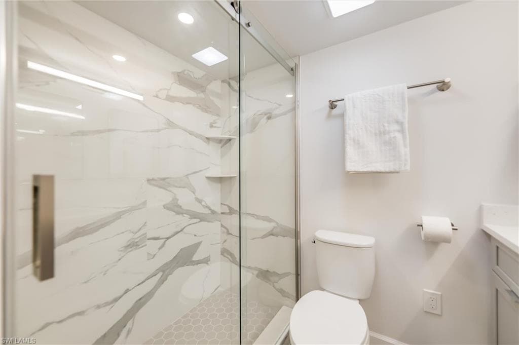 760 Sextant DR # 321, SANIBEL FL 33957-21