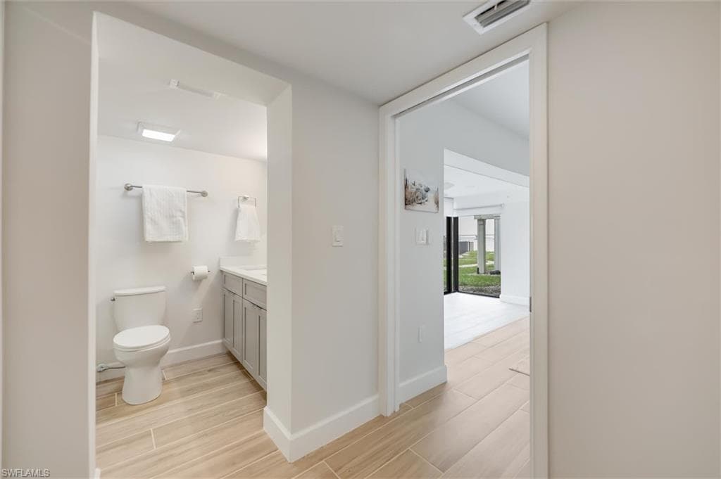 760 Sextant DR # 321, SANIBEL FL 33957-27