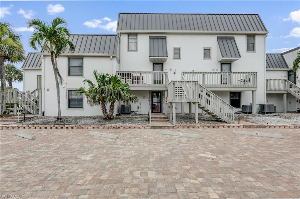 760 Sextant DR # 321, SANIBEL FL 33957-4