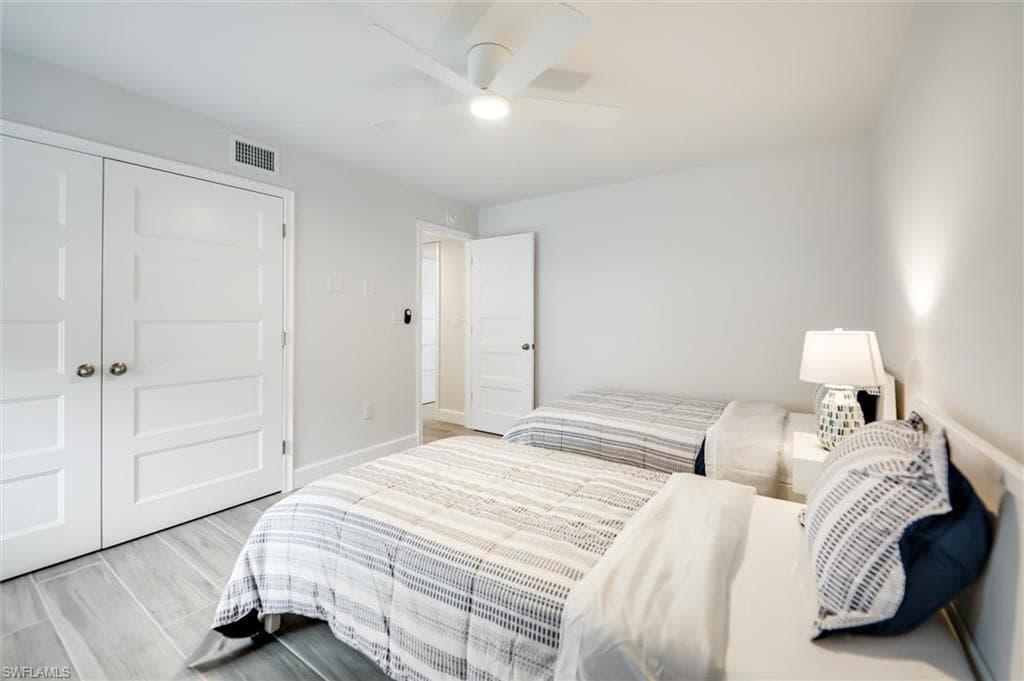 760 Sextant DR # 321, SANIBEL FL 33957-29