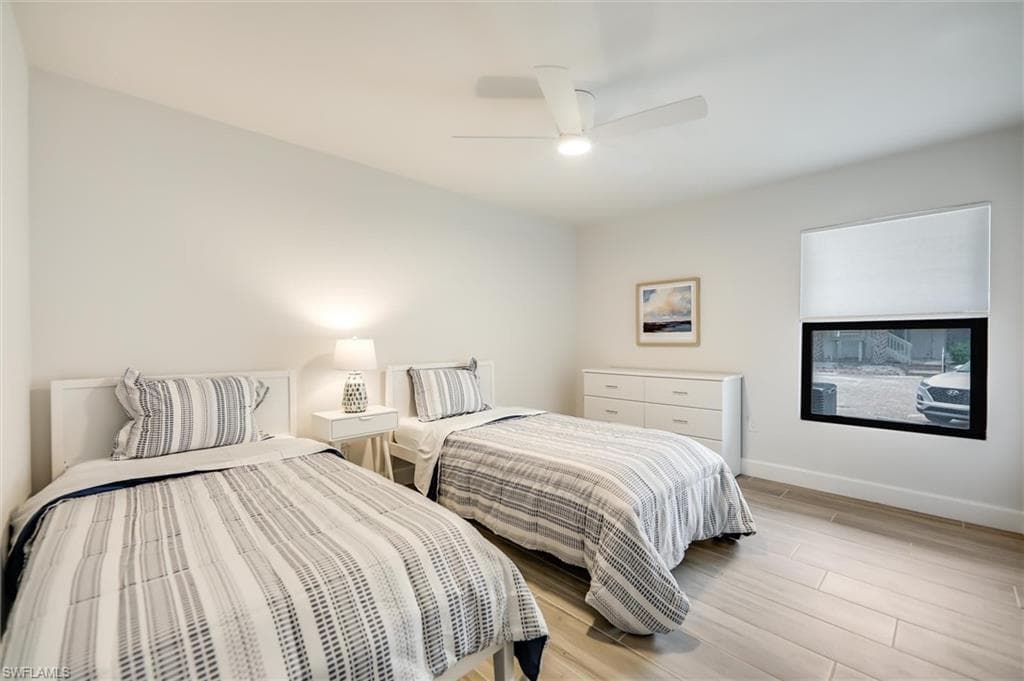 760 Sextant DR # 321, SANIBEL FL 33957-28