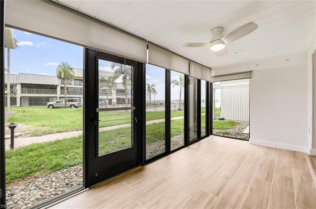 760 Sextant DR # 321, SANIBEL FL 33957-20