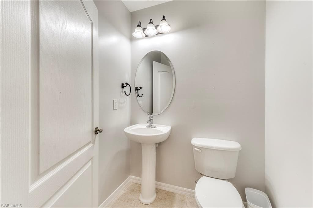 10241 Olivewood WAY # 150, ESTERO FL 33928-21