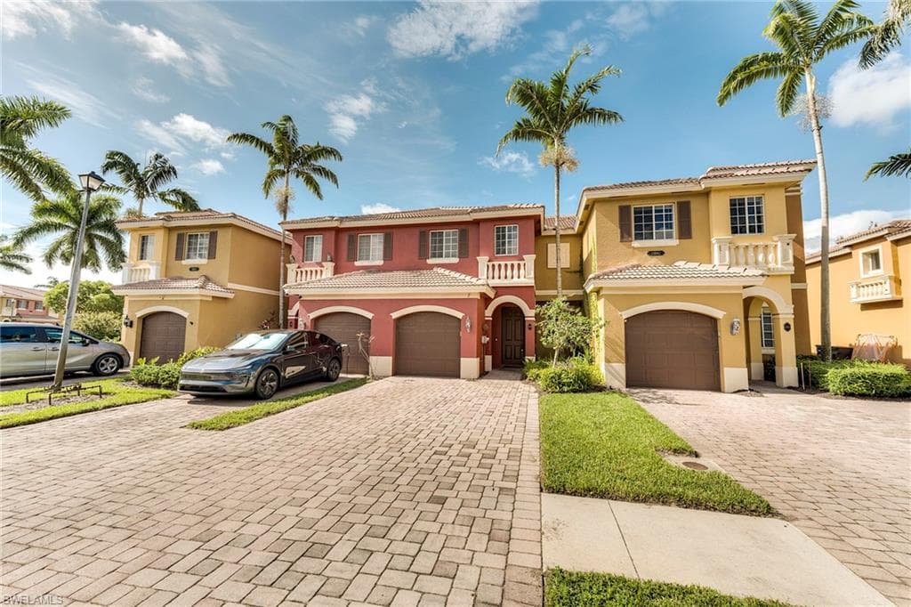 10241 Olivewood WAY # 150, ESTERO FL 33928-2