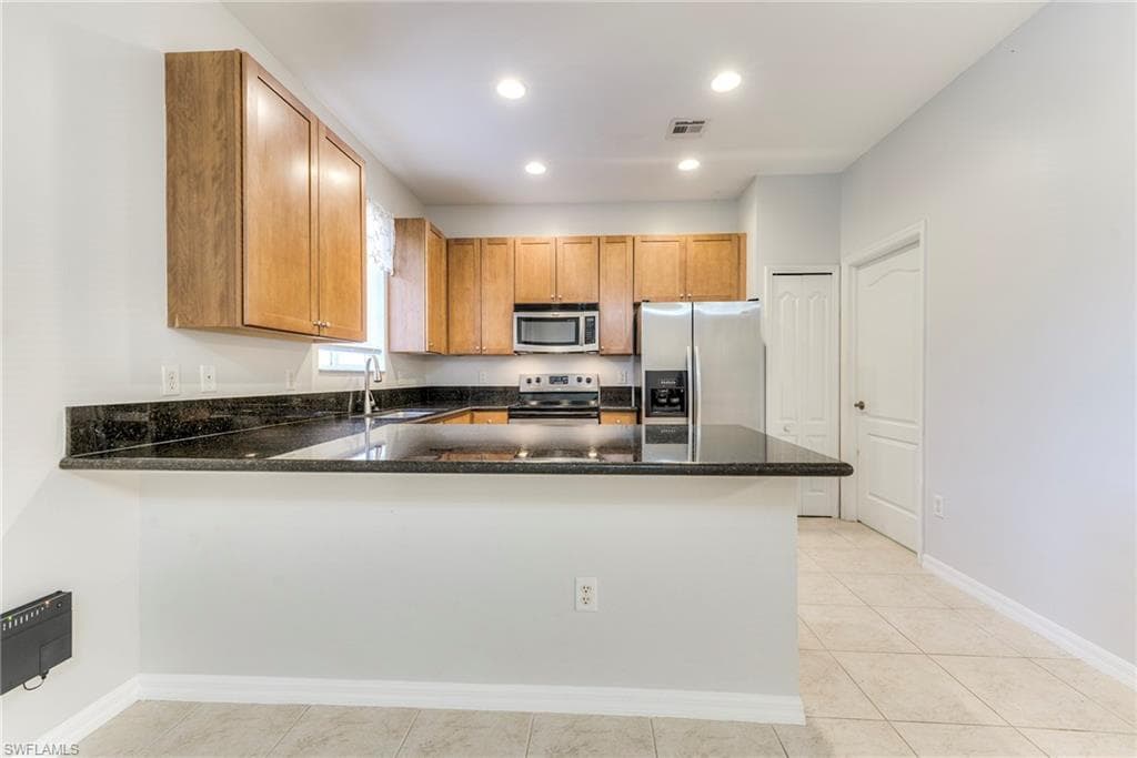 10241 Olivewood WAY # 150, ESTERO FL 33928-18