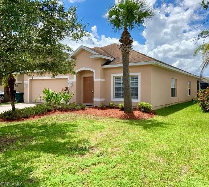 8125 Silver Birch WAY, LEHIGH ACRES FL 33971-1