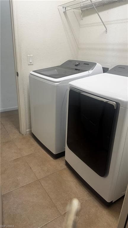 8125 Silver Birch WAY, LEHIGH ACRES FL 33971-21