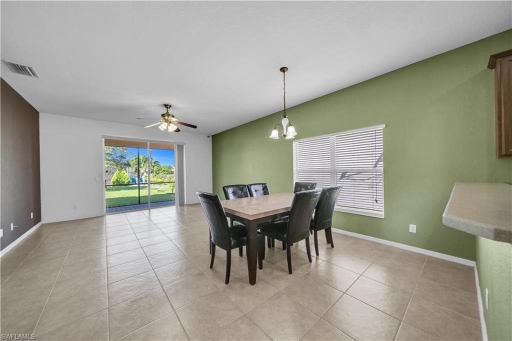 8125 Silver Birch WAY, LEHIGH ACRES FL 33971-40