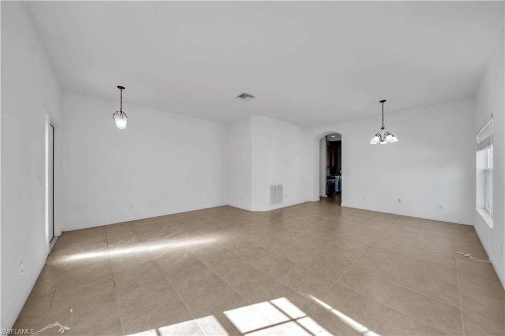 8125 Silver Birch WAY, LEHIGH ACRES FL 33971-44