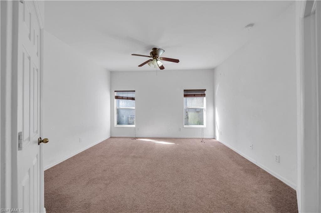 8125 Silver Birch WAY, LEHIGH ACRES FL 33971-36