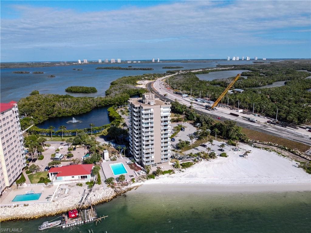 8701 Estero BLVD # 102, BONITA SPRINGS FL 33931-16