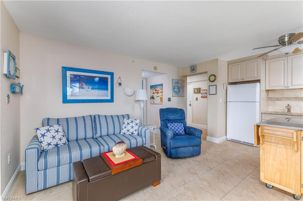 8701 Estero BLVD # 102, BONITA SPRINGS FL 33931-6