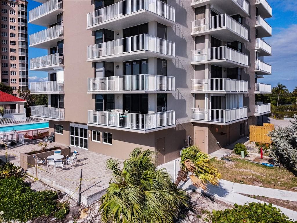 8701 Estero BLVD # 102, BONITA SPRINGS FL 33931-19