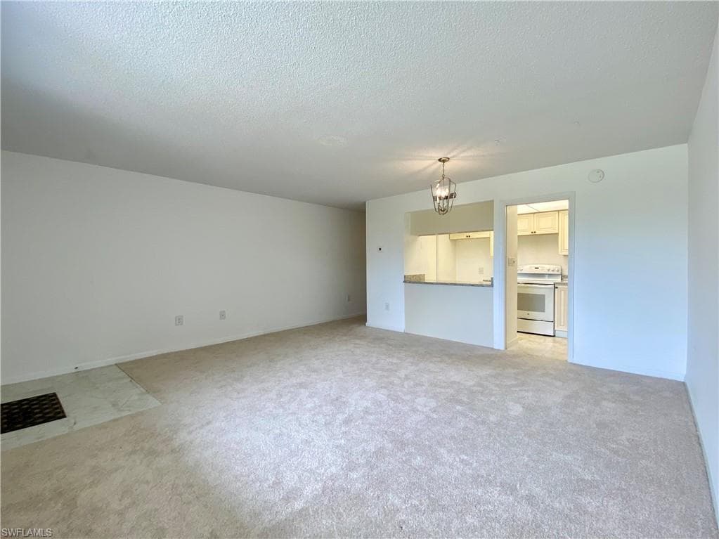 4906 Victoria DR # 107, CAPE CORAL FL 33904-13
