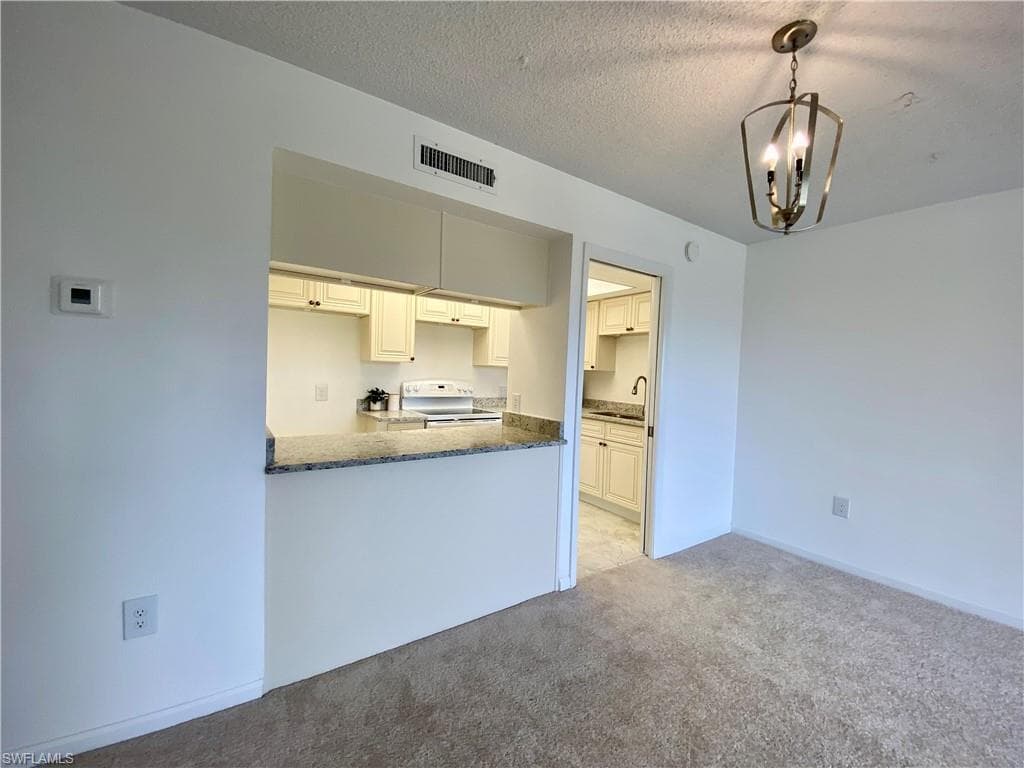 4906 Victoria DR # 107, CAPE CORAL FL 33904-14