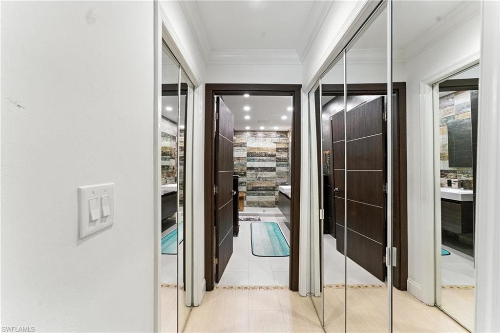 2085 Painted Palm DR, NAPLES FL 34119-21