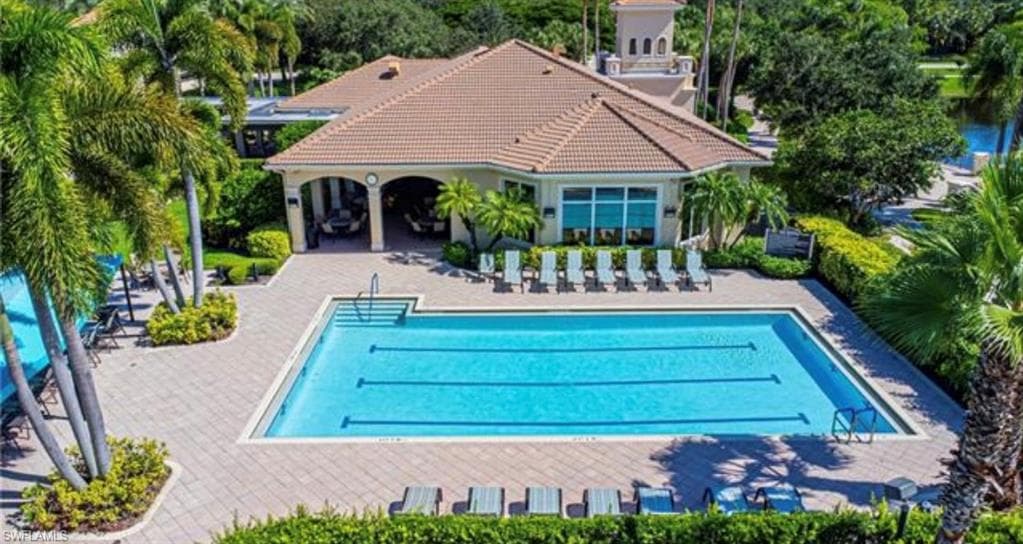 2085 Painted Palm DR, NAPLES FL 34119-37