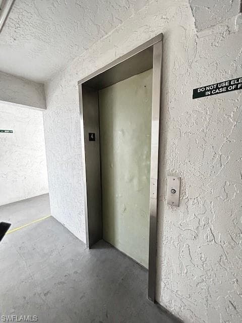 4906 Victoria DR # 412, CAPE CORAL FL 33904-13