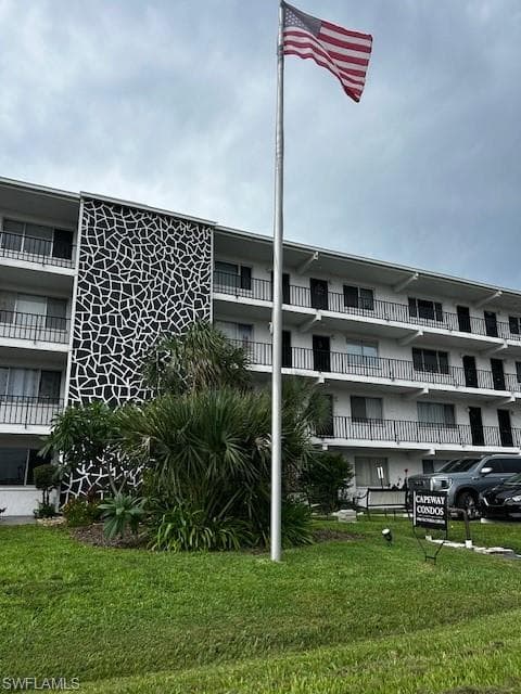 4906 Victoria DR # 412, CAPE CORAL FL 33904-21