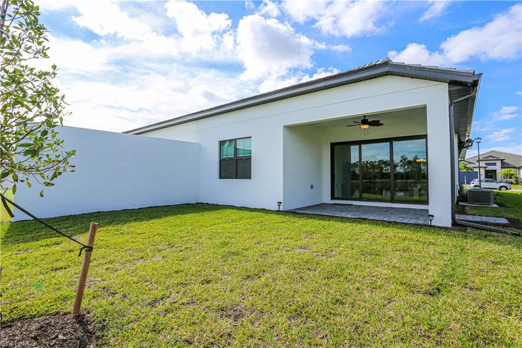 14759 Kingfisher LOOP, NAPLES FL 34120-34