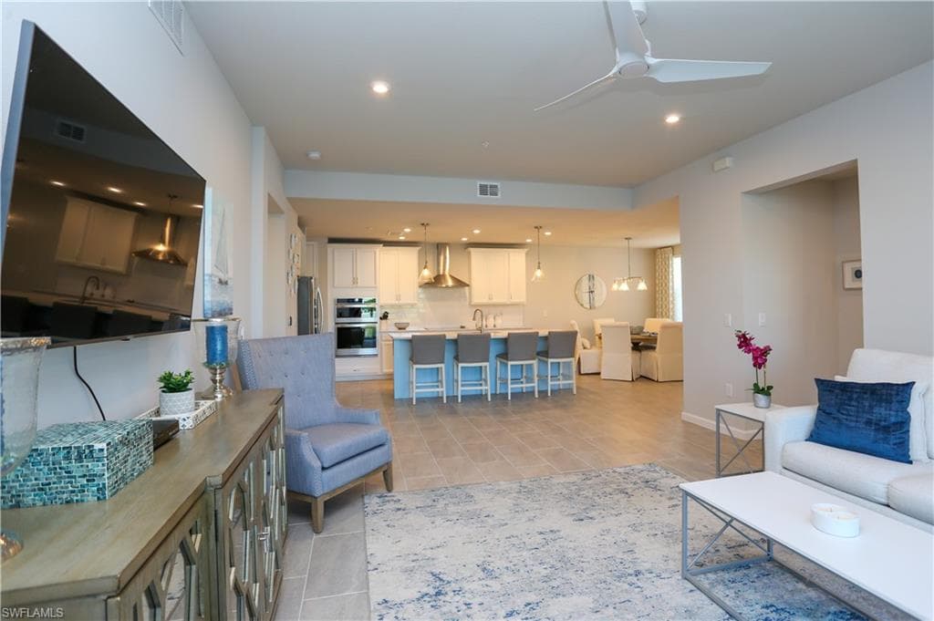 4709 Arboretum CIR # 101, NAPLES FL 34112-22