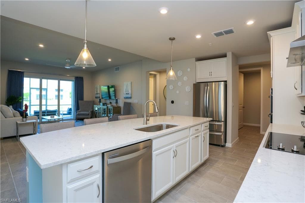 4709 Arboretum CIR # 101, NAPLES FL 34112-15