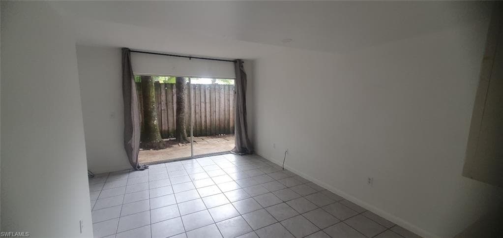 2524 Congress ST, FORT MYERS FL 33901-5