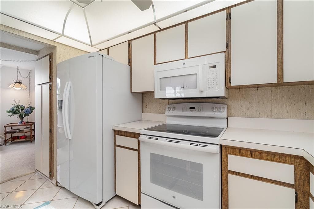 3490 N Key DR # C210, NORTH FORT MYERS FL 33903-14