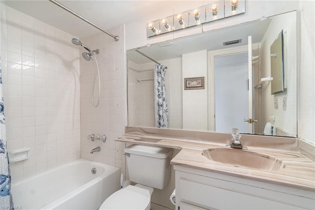 3490 N Key DR # C210, NORTH FORT MYERS FL 33903-20