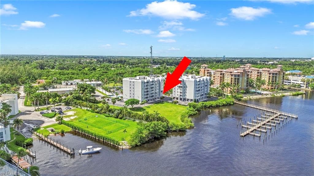 2885 Palm Beach BLVD # 101, FORT MYERS FL 33916-35