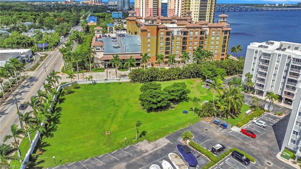 2885 Palm Beach BLVD # 101, FORT MYERS FL 33916-29