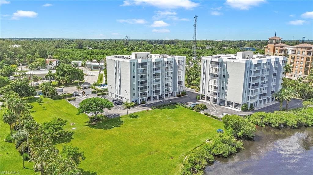 2885 Palm Beach BLVD # 101, FORT MYERS FL 33916-32