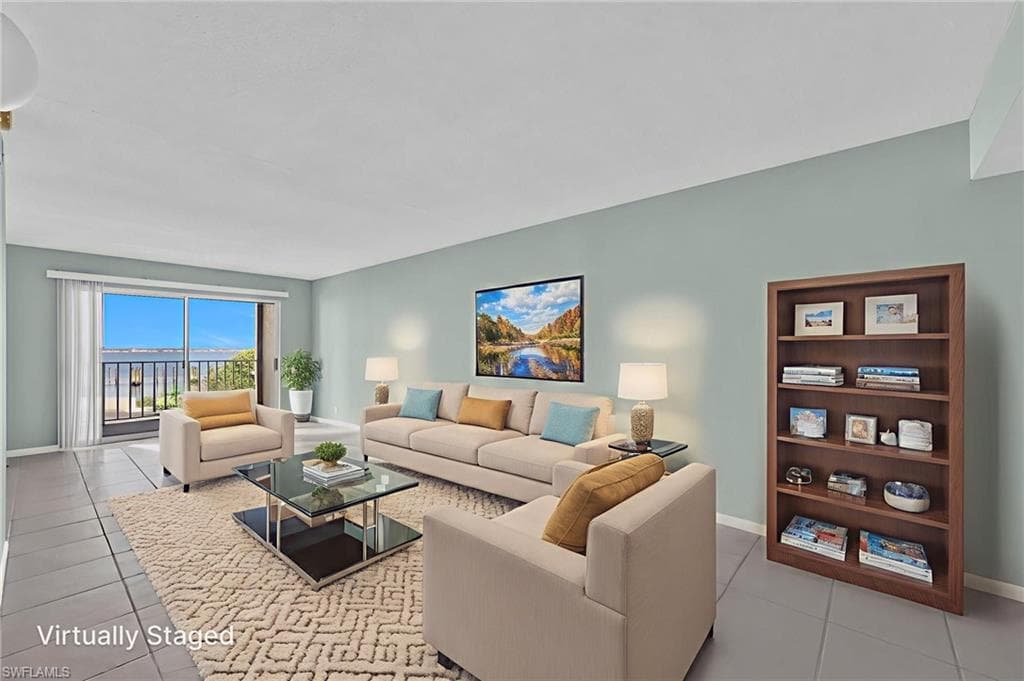 2885 Palm Beach BLVD # 101, FORT MYERS FL 33916-3