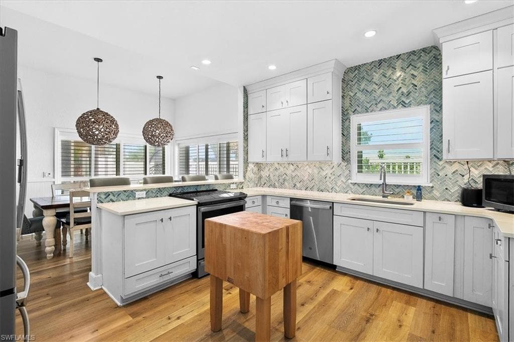 8400 Manasota Key RD, ENGLEWOOD FL 34223-2