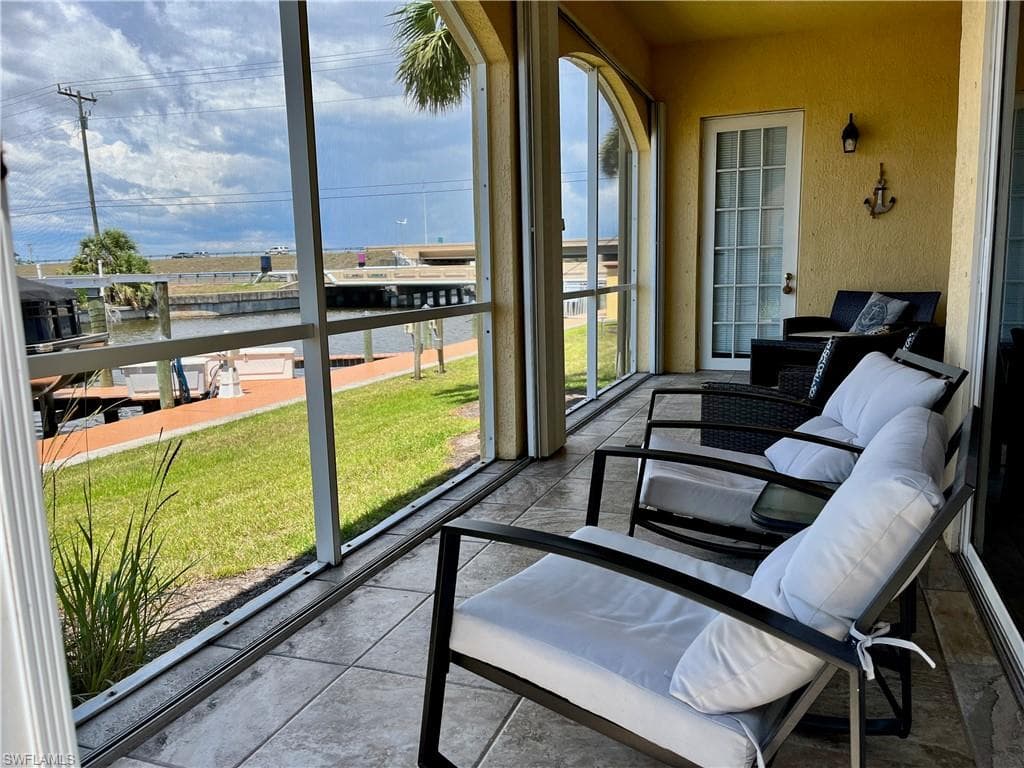 174 Shadroe Cove CIR # 1001, CAPE CORAL FL 33991-5