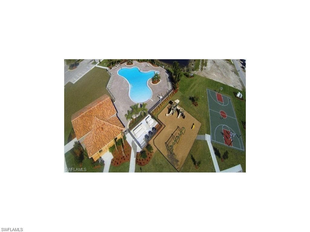 11083 CHERRY LAUREL DR, FORT MYERS FL 33912-19