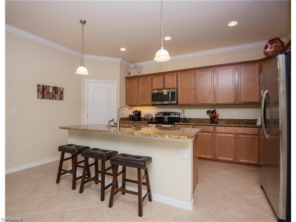 11083 CHERRY LAUREL DR, FORT MYERS FL 33912-8