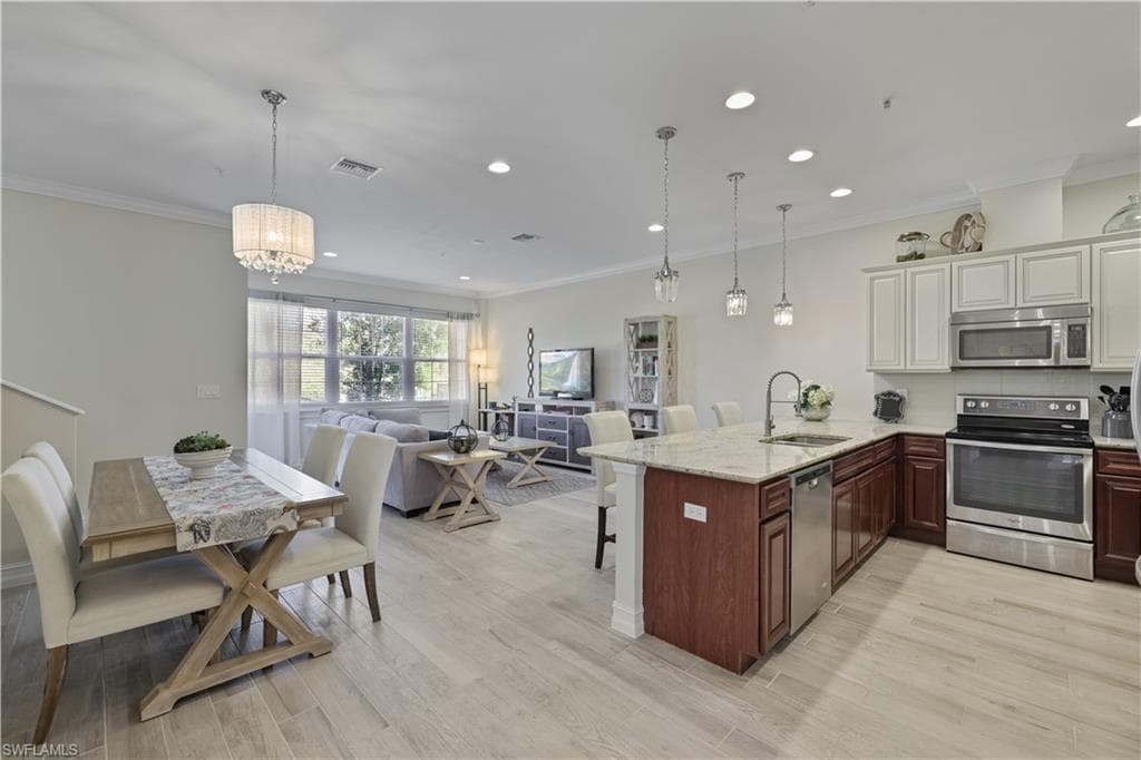 7139 Greenwood Park CIR # 12, FORT MYERS FL 33967-1