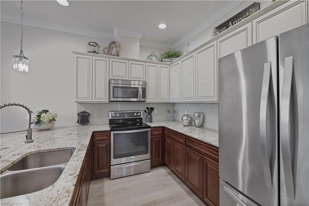 7139 Greenwood Park CIR # 12, FORT MYERS FL 33967-5