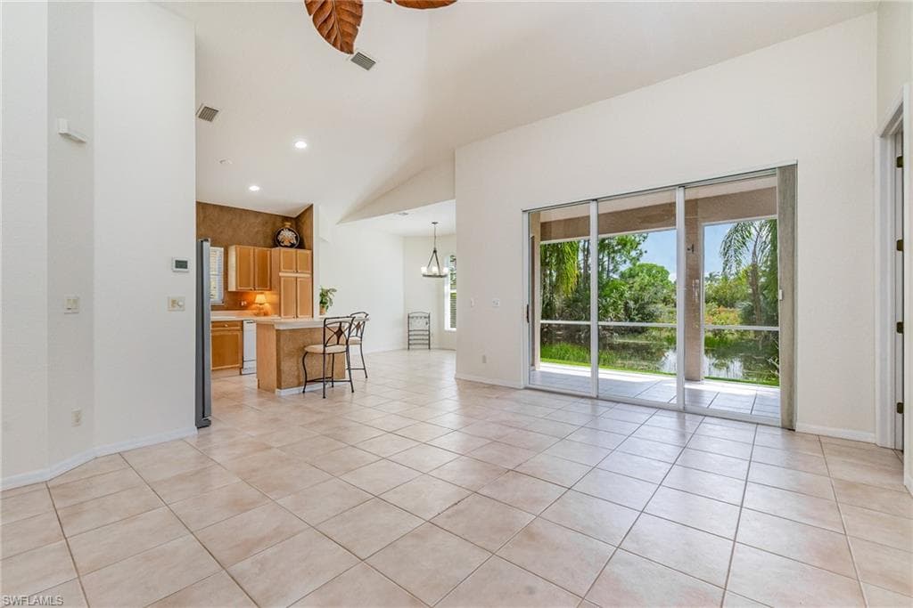 28501 Hidden Lake DR, BONITA SPRINGS FL 34134-4