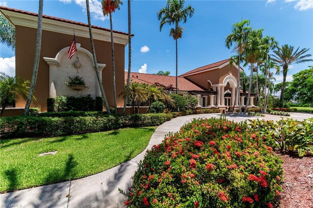 1835 Florida Club CIR # 3107, NAPLES FL 34112-1