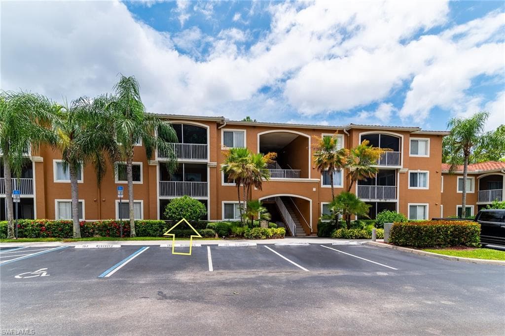 1835 Florida Club CIR # 3107, NAPLES FL 34112-8