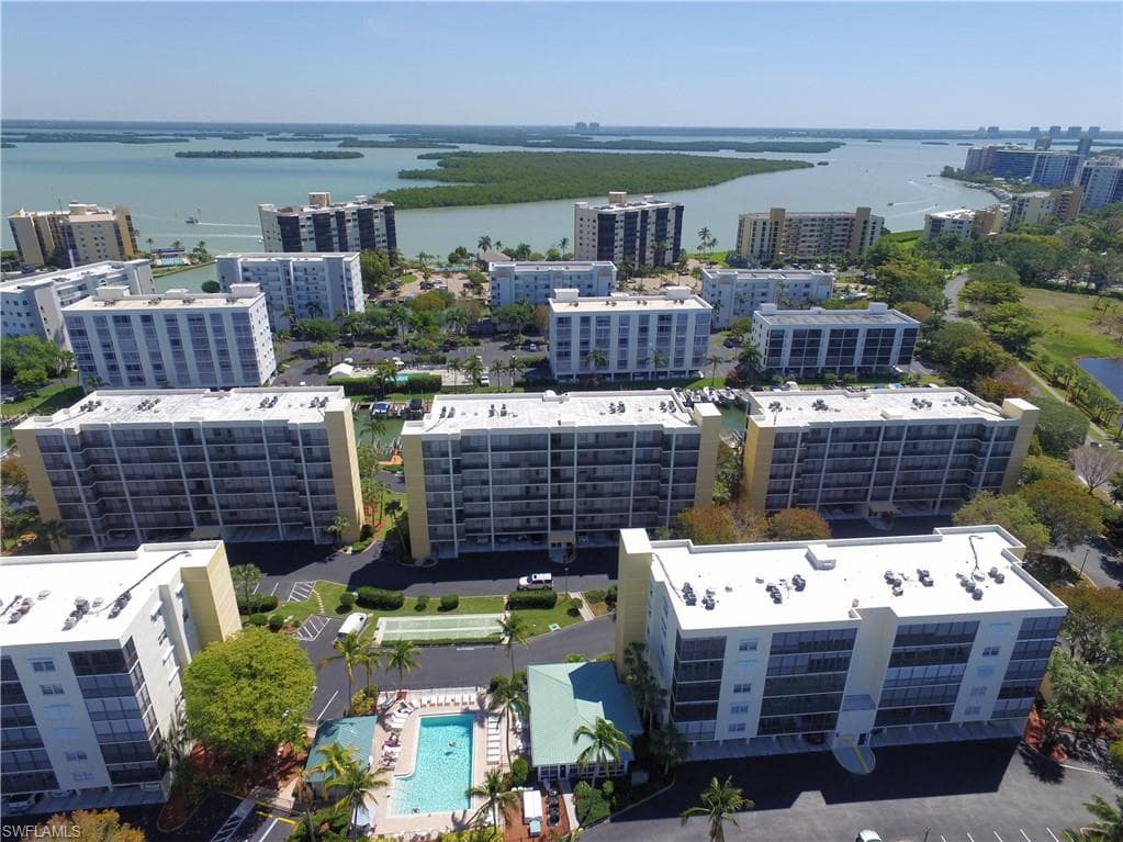 4401 Bay Beach LN # 833, FORT MYERS BEACH FL 33931-5