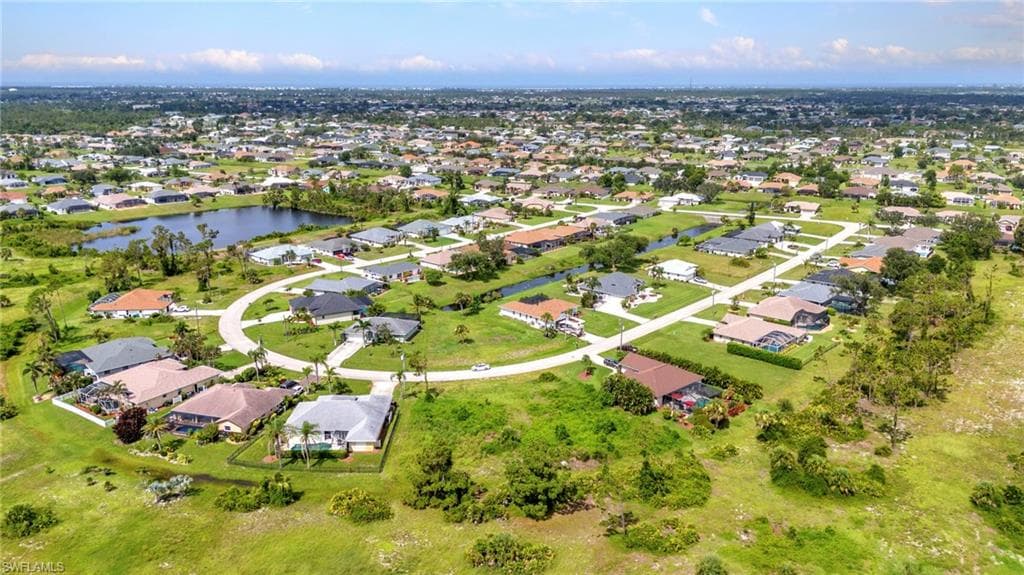 22 OR 24 Sportsman PL, ROTONDA WEST FL 33947-25