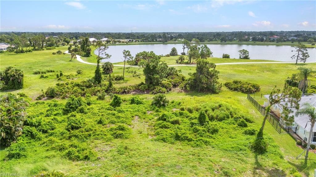 22 OR 24 Sportsman PL, ROTONDA WEST FL 33947-2