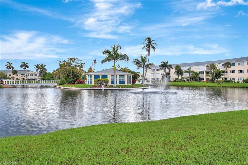 13530 Stratford Place CIR # 104, FORT MYERS FL 33919-16